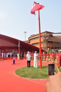 23-FLAG HOISTING